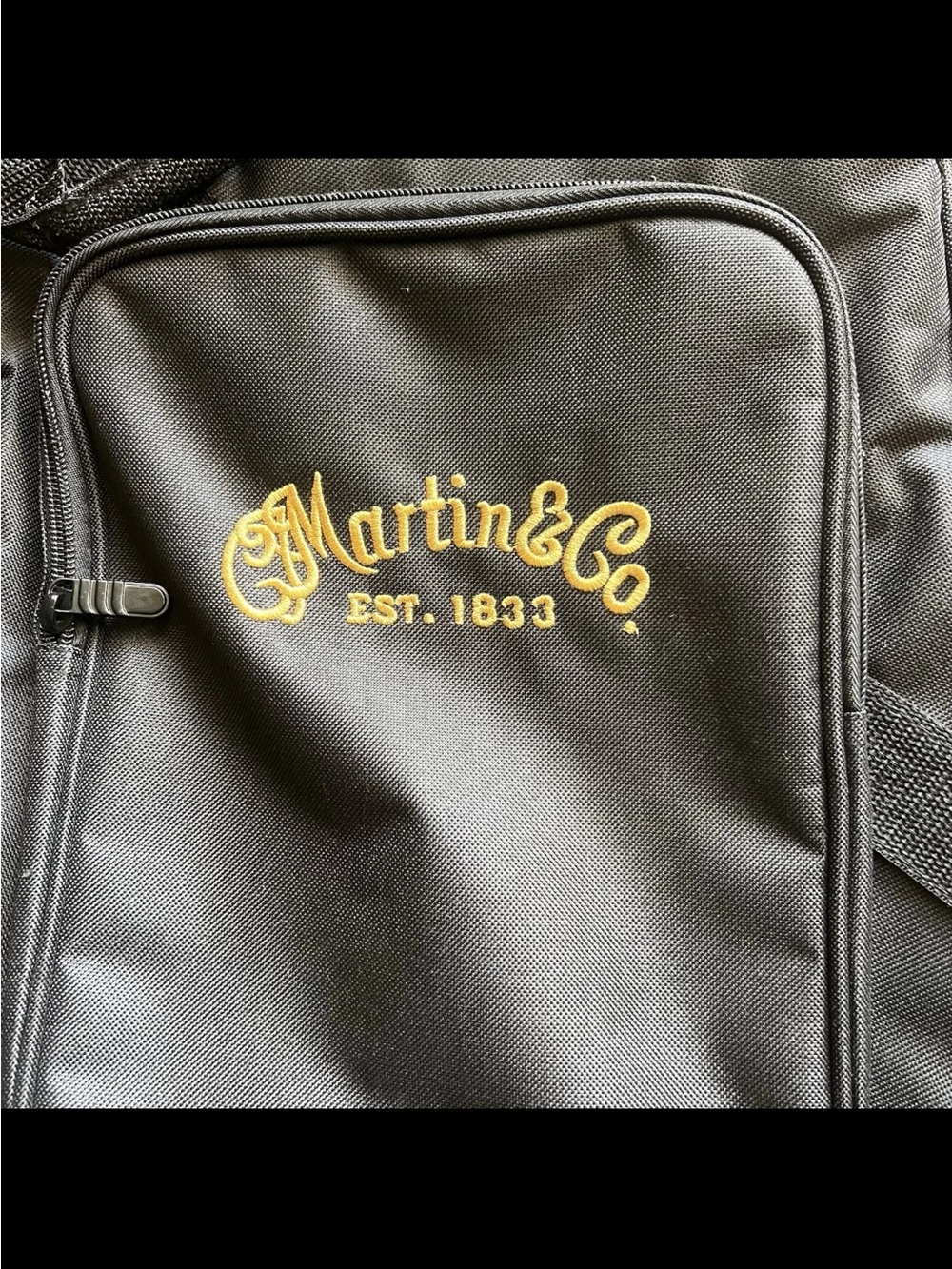Martin & Co est 1833 soft shell Guitar Case Black 39 X 16 Backpack Style NWOT - Picture 3 of 8